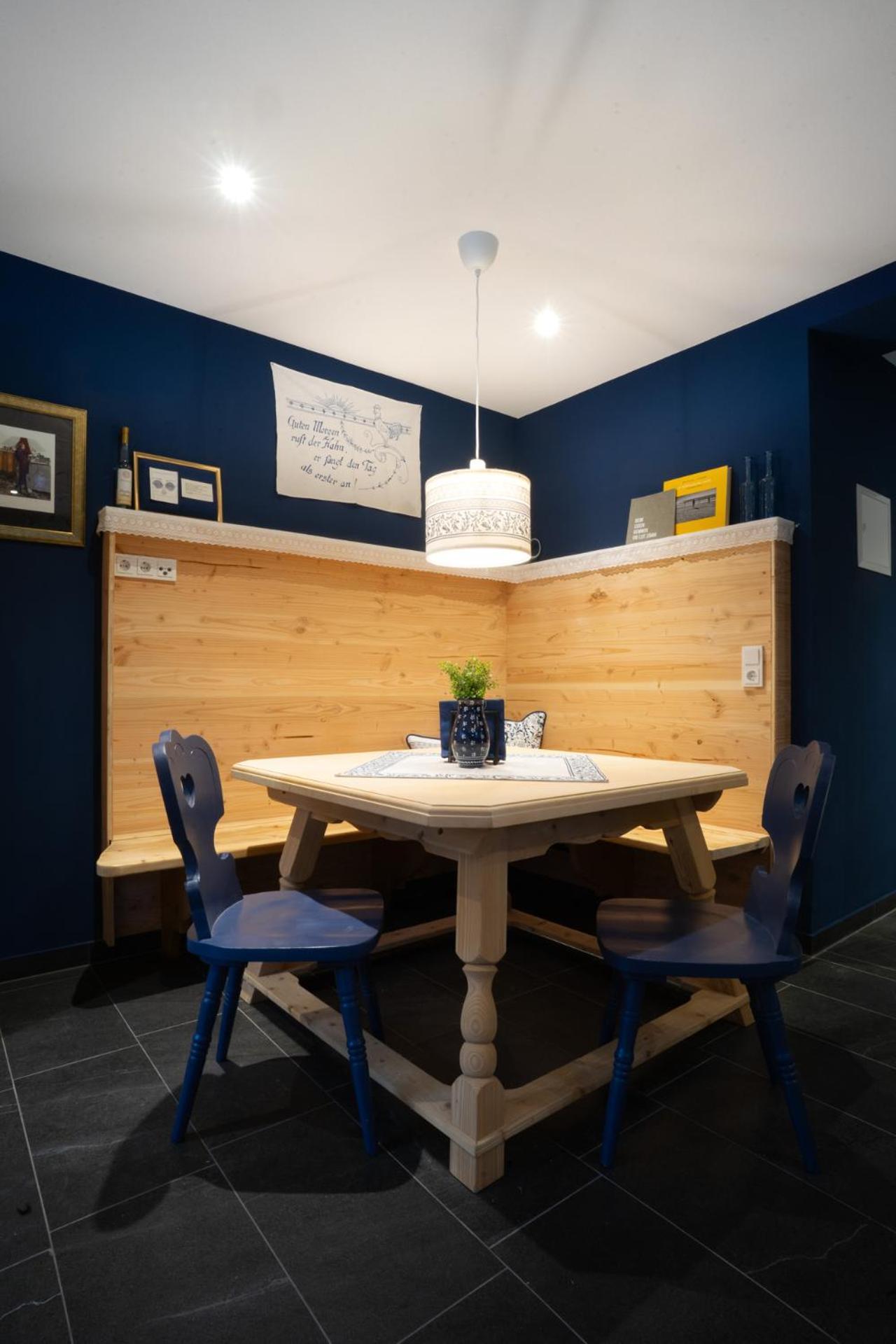 August Traeumt - Das Tiroler Apartment Im Blauen Matrei am Brenner Ngoại thất bức ảnh